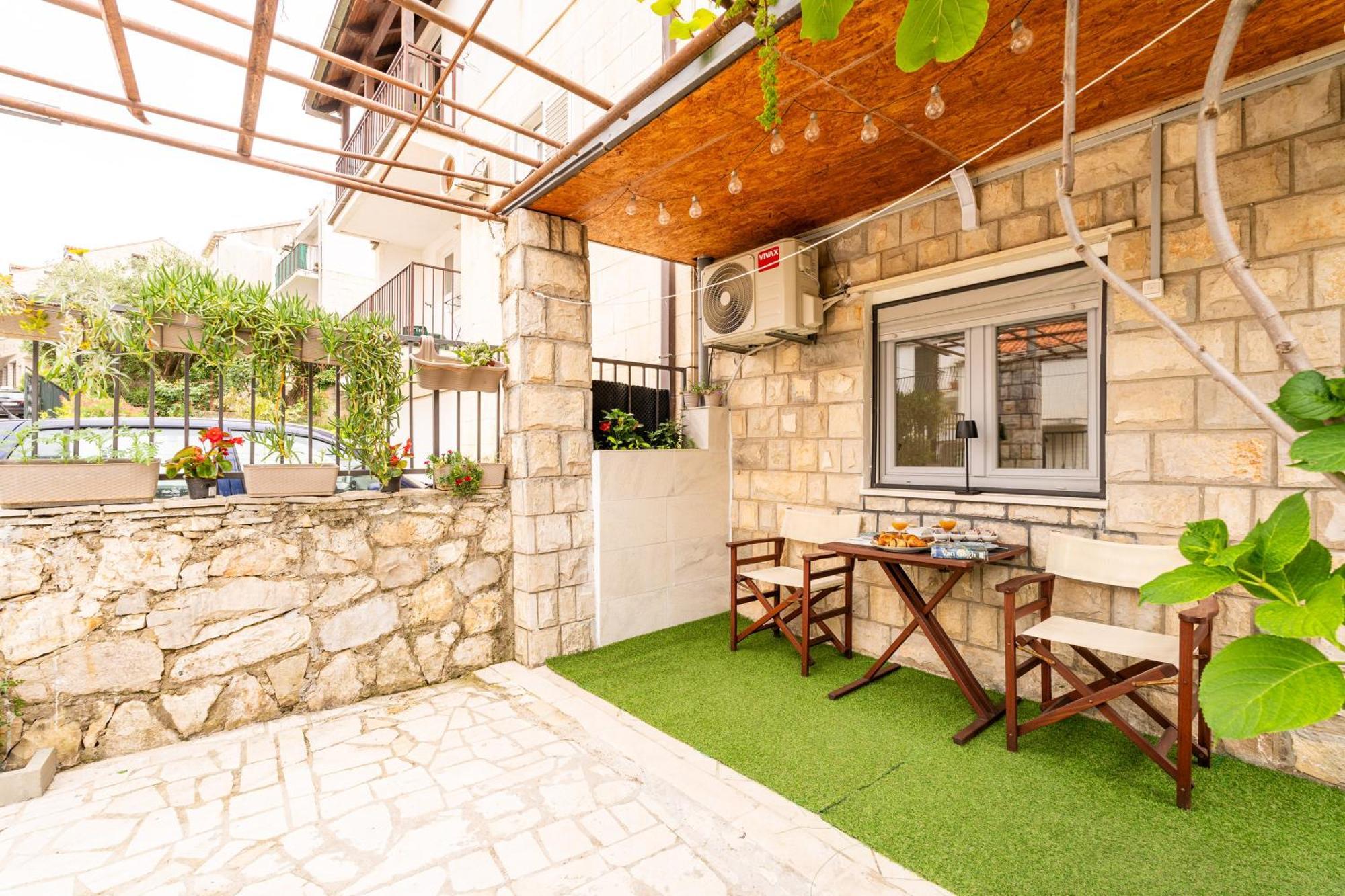 Lapad Sunshine Apartment Dubrovnik Bagian luar foto